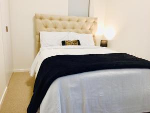 ONE Adelaide CBD , with 1 Carpark