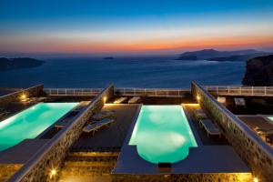 Thermes Luxury Villas hotel, 
Santorini, Greece.
The photo picture quality can be
variable. We apologize if the
quality is of an unacceptable
level.