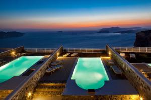 Thermes Luxury Villas And Spa Santorini Greece