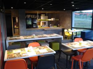 Hotels ibis budget Givet : photos des chambres