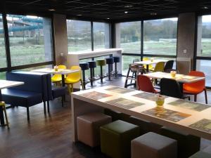 Hotels ibis budget Givet : photos des chambres