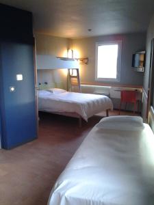 Hotels ibis budget Givet : photos des chambres