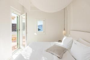 Eneos Kythnos Beach Villas-Executive and Premium Villas Kythnos Greece