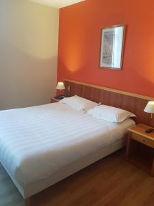 Hotels The Originals Boutique, Grand Hotel Saint-Pierre, Aurillac (Qualys-Hotel) : photos des chambres