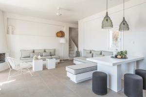 Eneos Kythnos Beach Villas-Executive and Premium Villas Kythnos Greece