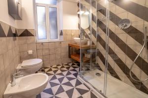 Design Studio Flat Next Sorbillo on Tribunali St By HouseinNaples