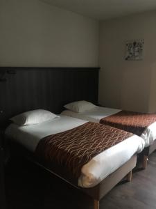 Hotels Kyriad Rodez : Chambre Lits Jumeaux