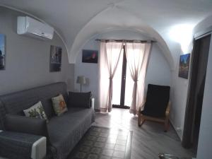 Tourist House La Castellana