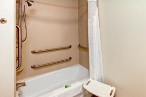 Queen Room with Two Queen Beds - Disability Access/Non-Smoking room in Holiday Inn Express San Angelo an IHG Hotel