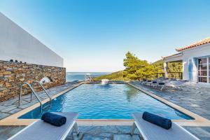 Villa Averto Skopelos Greece