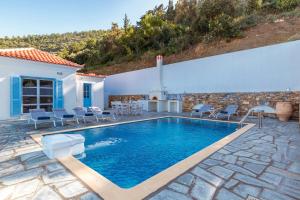 Villa Averto Skopelos Greece