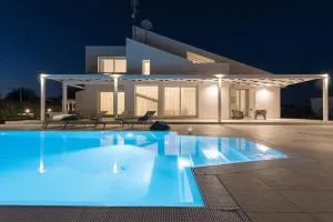 Villa White - IsulaTravel - Michelica