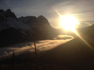 Canadian Rockies Inn - Adults only