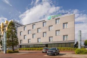 Hotels Holiday Inn Express Saint-Nazaire, an IHG Hotel : photos des chambres