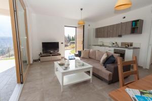 Vista Monte Grigna - Mezzegra, Tremezzina by LoveComo