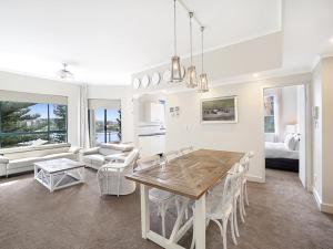The Coogee View Beachfront Serviced Apartments