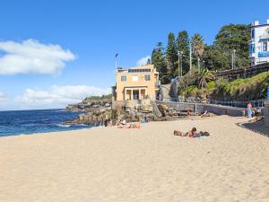 The Coogee View Beachfront Serviced Apartments