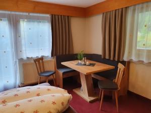 Appartements Karlinger Huben Austria J2ski