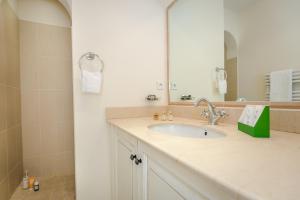 Complexes hoteliers Les Appartements et Maisons du Domaine de Saint Endreol Golf & Spa Resort : photos des chambres