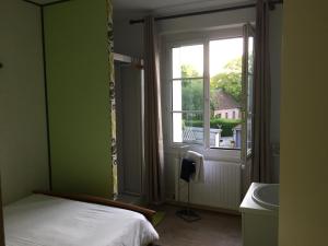 Hotels Hotel du Cygne : photos des chambres