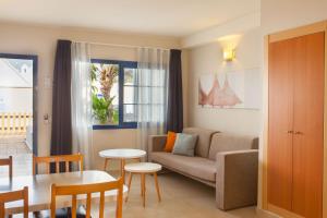 One-Bedroom Apartment (1 Adult) room in Cinco Plazas