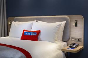 Hotels Holiday Inn Express - Rouen Centre - Rive Gauche, an IHG Hotel : photos des chambres