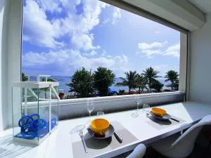 Duplex Bwa Soley, Face à la mer, à 5 min du centre ! - Case-Pilote