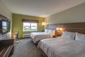 Queen Room with Two Queen Beds - Non-Smoking room in Holiday Inn Express - Fort Walton Beach Central an IHG Hotel