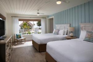 Oceanfront Quadruple Room with Two Queen Beds