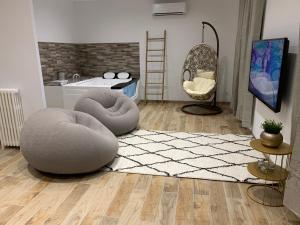 Appartements Appartement Cosy Jacuzzy Luxe Gare de Toulon : photos des chambres