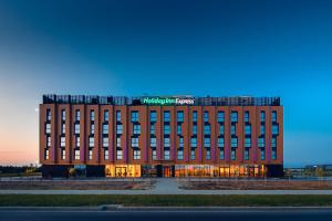 3 star Отель Holiday Inn Express - Rzeszow Airport Ясенка Польша