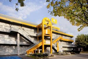 Hotels Premiere Classe Lille - Villeneuve d’Ascq - Stade Pierre Mauroy : photos des chambres