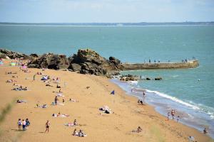 Hotels Holiday Inn Express Saint-Nazaire, an IHG Hotel : photos des chambres