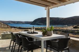 Eneos Kythnos Beach Villas-Executive and Premium Villas Kythnos Greece