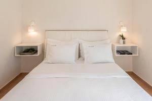 Eneos Kythnos Beach Villas-Executive and Premium Villas Kythnos Greece