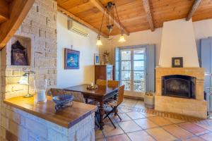 Villa Marva Spetses Greece