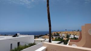 Golden Paradise Seaview