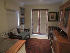 Marlyn and Dolfyn Self Catering