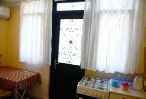 Guest House Happy Holidays