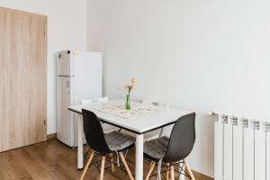 City view apartment with FREE parking