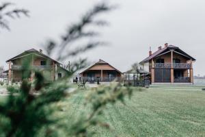 Ferienhaus Agrousadba Monomakh Estate Dmitrovichi Weissrussland
