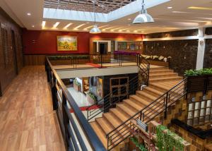 Baratha Hotel & Resto