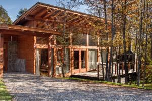 Arbolar, Casas de Montaña- Piscina climatizada