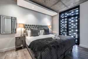 411 The Signature, De Waterkant