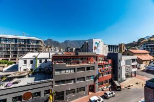 411 The Signature, De Waterkant