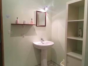 B&B / Chambres d'hotes La Maison d'Olives : Chambre Double Deluxe avec Douche