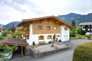 Marie Luise, Landhaus - رين باي كيتزبوهيل