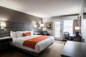 Amsterdam Inn & Suites Moncton