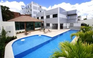 卡玛卡里广场酒店 - 科斯塔萨乌佩