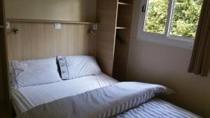 Campings Camping Au Tour de l'Aveyron : photos des chambres